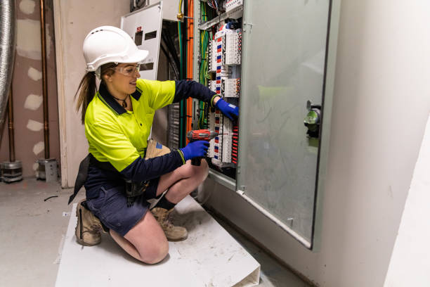 Best Commercial Electrician Services  in West Puente Valley, CA