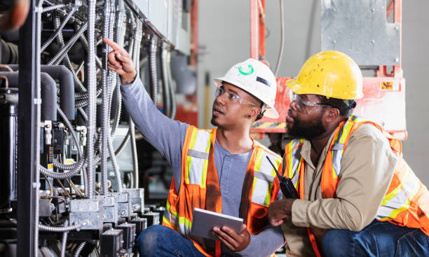 Best Electrical Contractors for Businesses  in West Puente Valley, CA